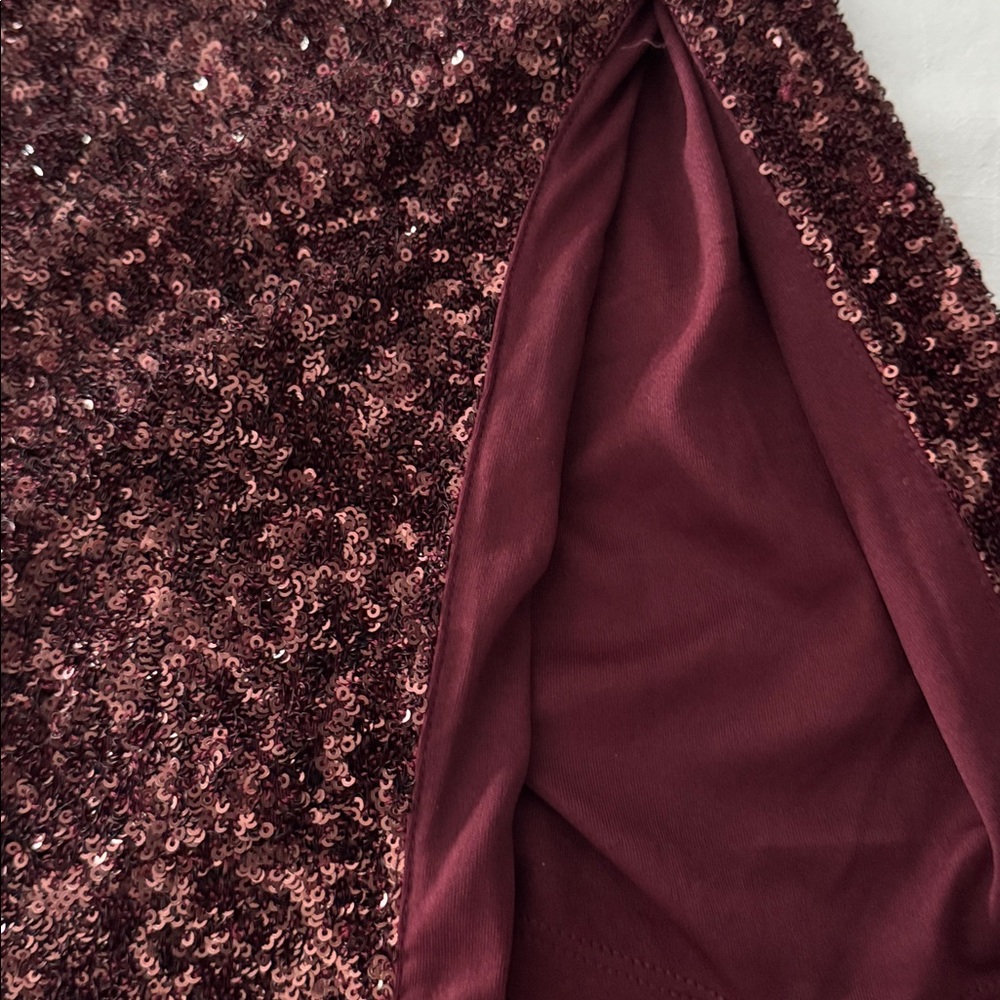 Express Sequin Pencil Skirt - Picture 3 of 5